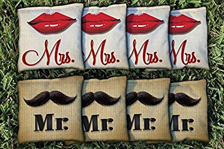 Victory Tailgate Mr & Mrs Lips Vintage Wedding Cornhole Bag Set (all-weather)